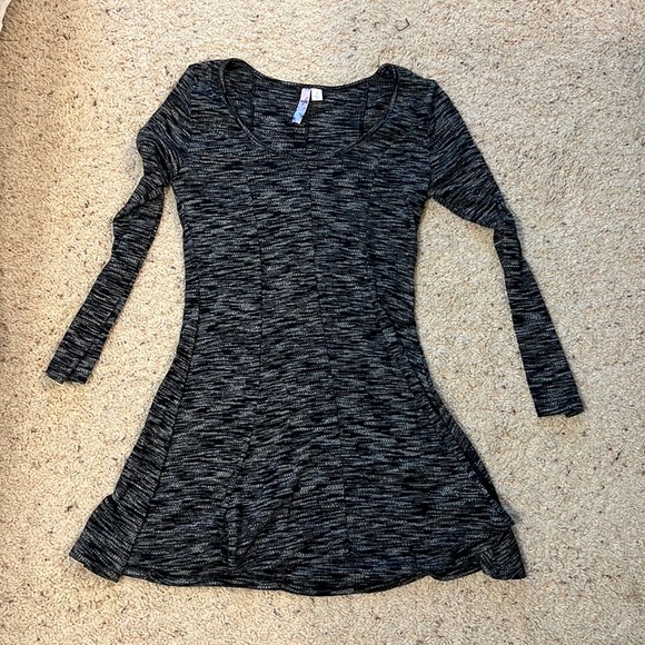 Scoop neck mini sweater dress - Picture 1 of 3